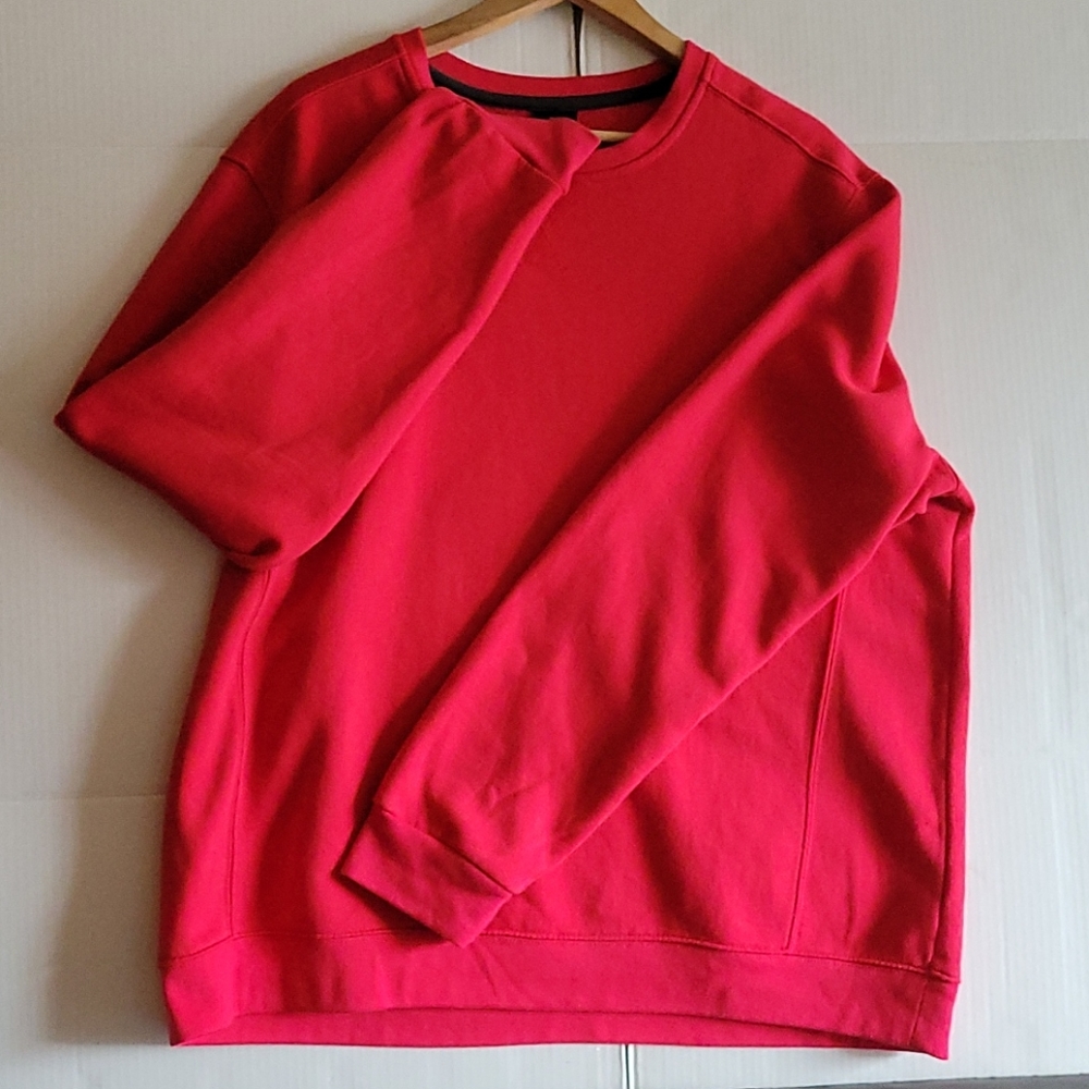 MENS LONG SLEEVE SWEATSHIRT